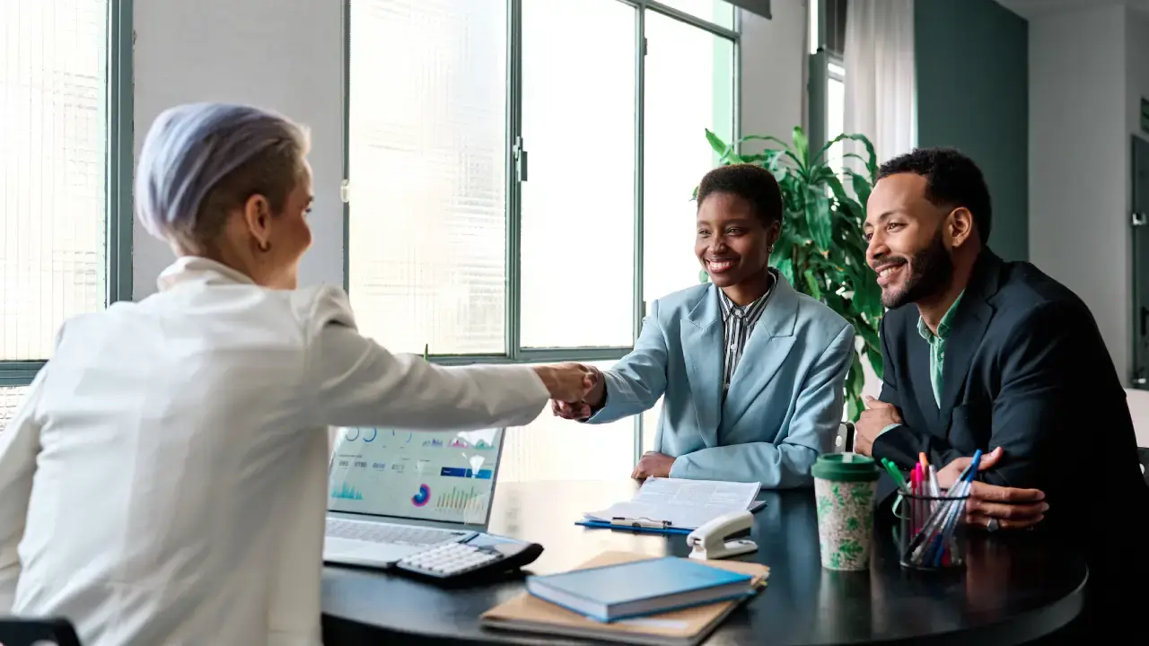Find financial professionals for business Find financial professionals for business